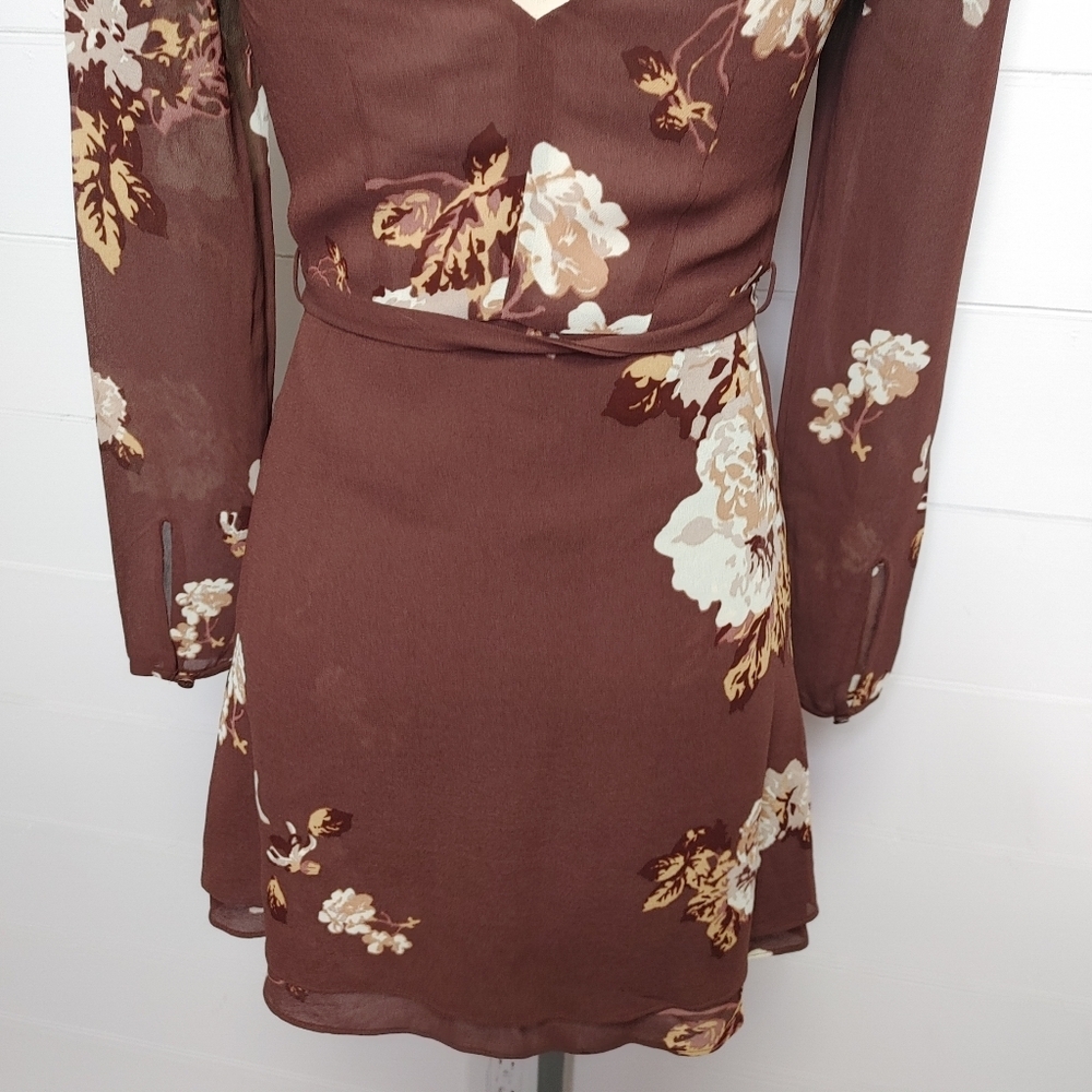 Aritzia Little Moon Cordata mini dress size 00 - Picture 7 of 13